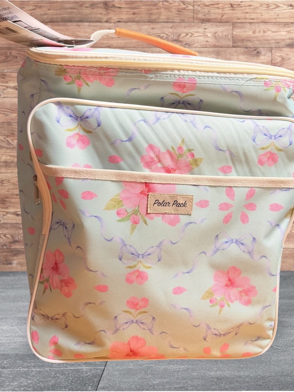 NEW Floral Insulated Cooler Bag in Pastel Mint